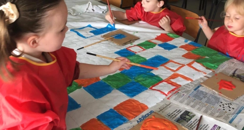 Préparation du spectacle des petits à l'aide des 2nde SAPAT 05