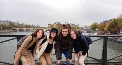 Les terminales techno et pro sur le pont des arts